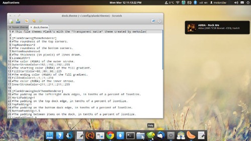 Entire-desktop-with-Plank1-w700