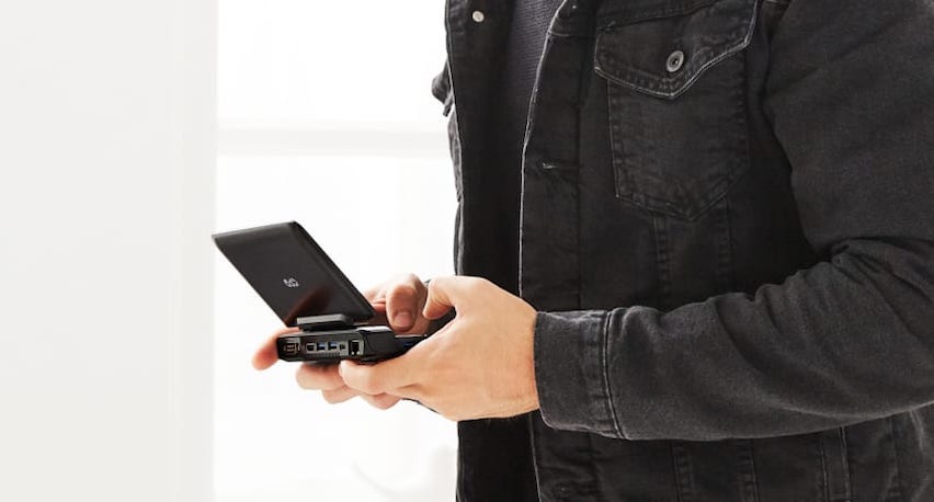 gpdmicropc in hand