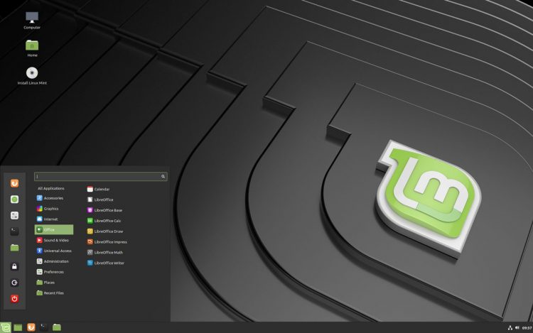 Linux Mint 19.2 desktop screenshot with menu open