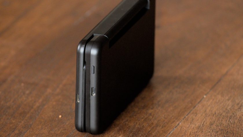 a photo of the pinephone keyboard case shut