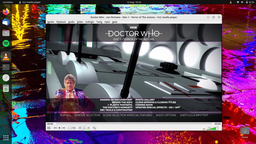Screenshot of VLC playing a BluRay