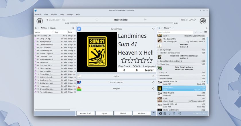 Amarok 3.0 music player screenshot