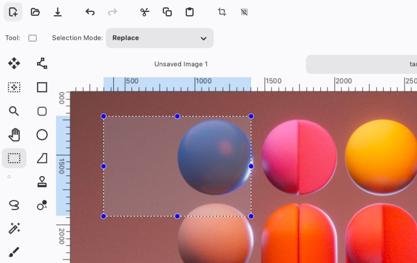 Selection bounds highlighted on rulers in Pinta 3.1.